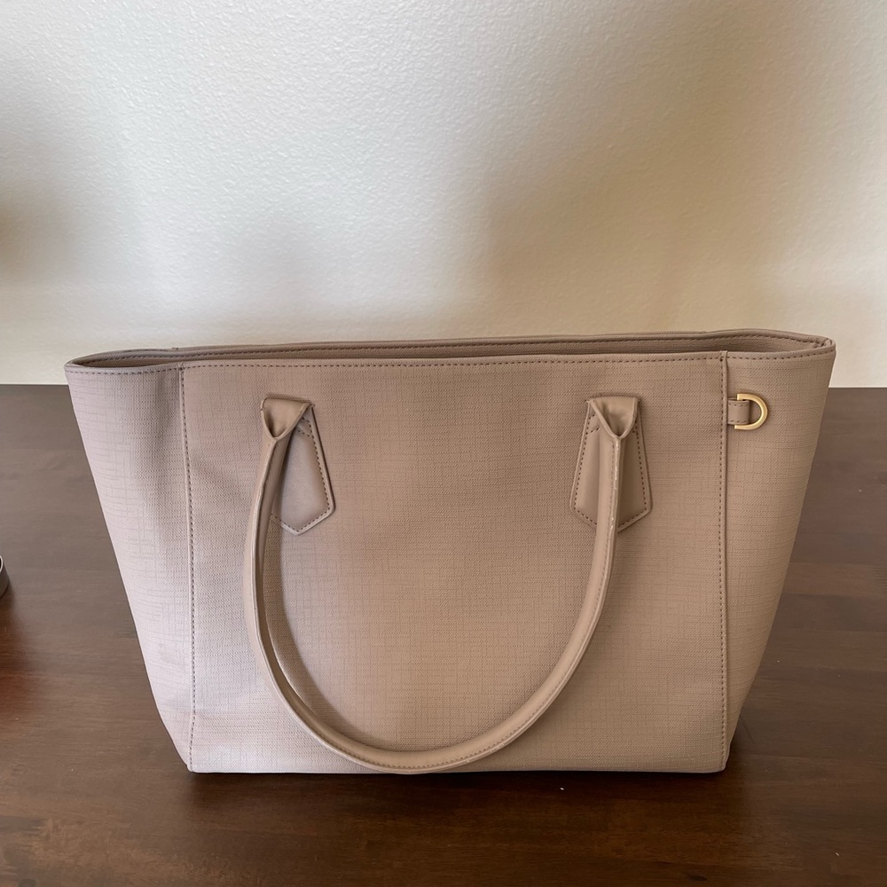 Danger Dover Signature Tote bag